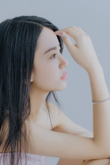 两个老外玩vr